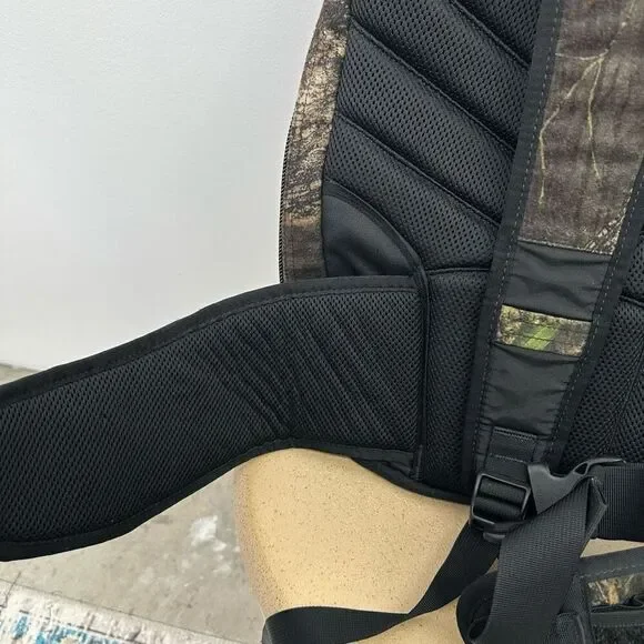 L.L Bean Mossy Oak Break Up Turkey Soft Shell Camo Hunting Backpack